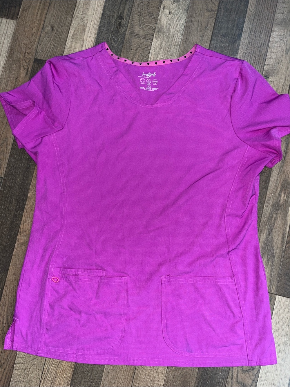 Large HeartSoul Women's V-Neck Scrub Top in Magenta